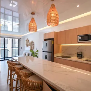 4* Hotel Macondo 5th Av